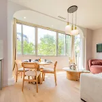 Apartamento Stylish 1-bedroom With Air Conditioning In 17th *
