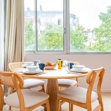 Apartmán Stylish 1-bedroom With Air Conditioning In 17th