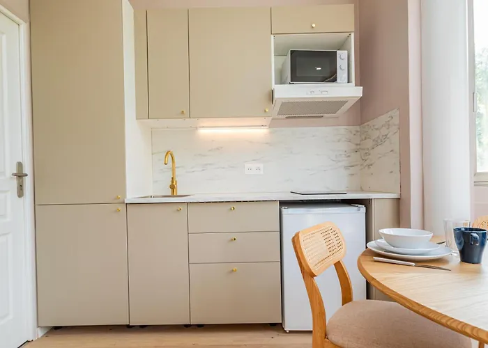 Apartmán Stylish 1-bedroom With Air Conditioning In 17th